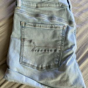 American eagle light wash shorts